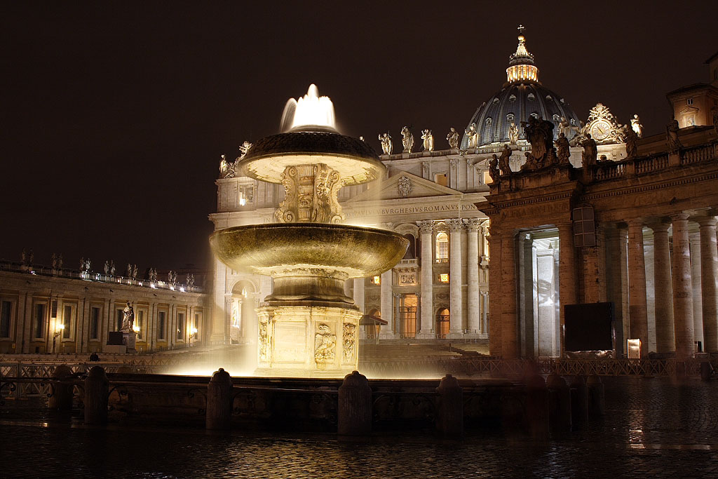 Roma by night